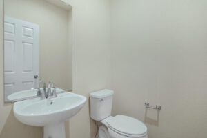 17-4216-Orchid-St-Colorado-027-008-Bathroom-MLS_Size