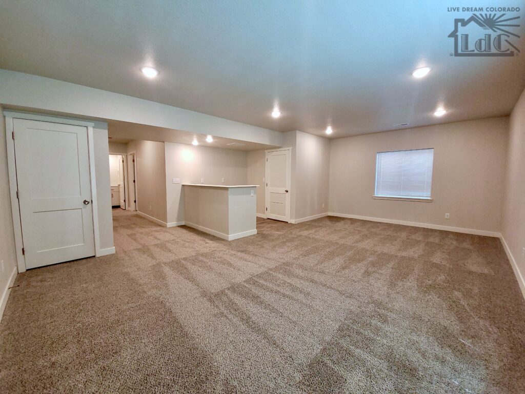 165 Terrace Drive 165 Terrace Drive