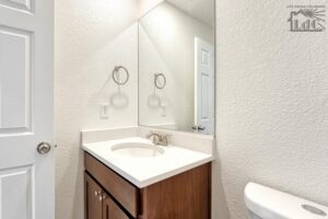 8 4166 Orchid St Colorado-large-049-026-Bathroom-1500x1000-72dpi