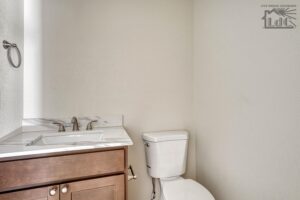 16 155 Terrace Dr Colorado-large-018-004-Powder Room-1500x1000-72dpi