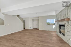 4 155 Terrace Dr Colorado-large-008-013-Living Room-1500x1000-72dpi